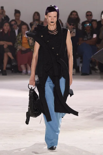 Look 36